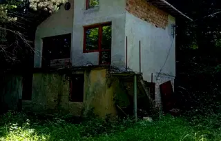 Къща във Велико Търново, с. Вонеща вода