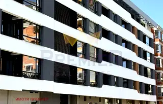 Магазин във Варна, Възраждане 1