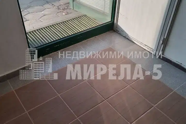 Shop in Ruse, Yalta
