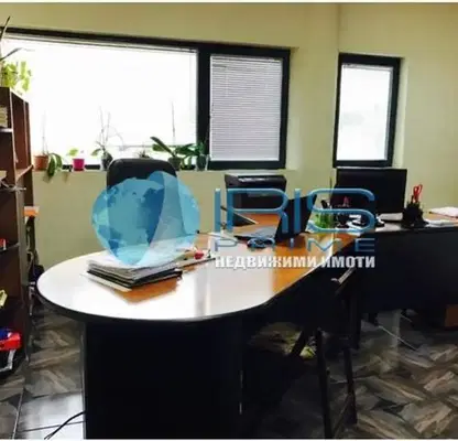 Photo 4 — Office in Shumen, Centyr