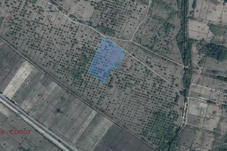 Земеделски имот в Пловдив, Карлово