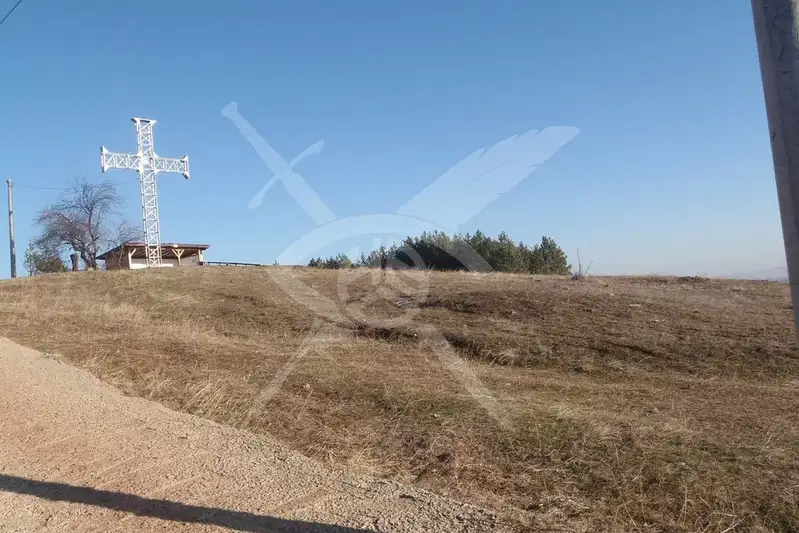 Парцел в с. Войнеговци