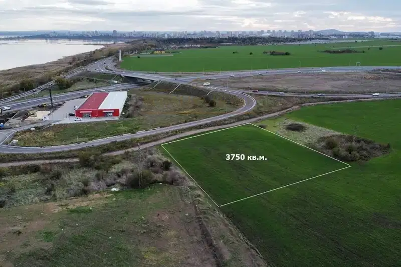 Парцел в Бургас, Сарафово
