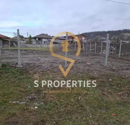 Photo 4 — Plot in Oblast Dobrich, Batovo