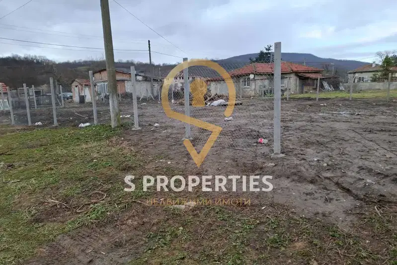Plot in Oblast Dobrich, Batovo