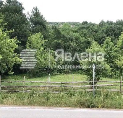 Photo 3 — Plot in Oblast Lovech, Teteven