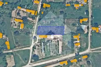 Парцел в Шумен, Нови пазар