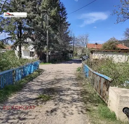 Photo 4 — Plot in област София, Dragovishtica