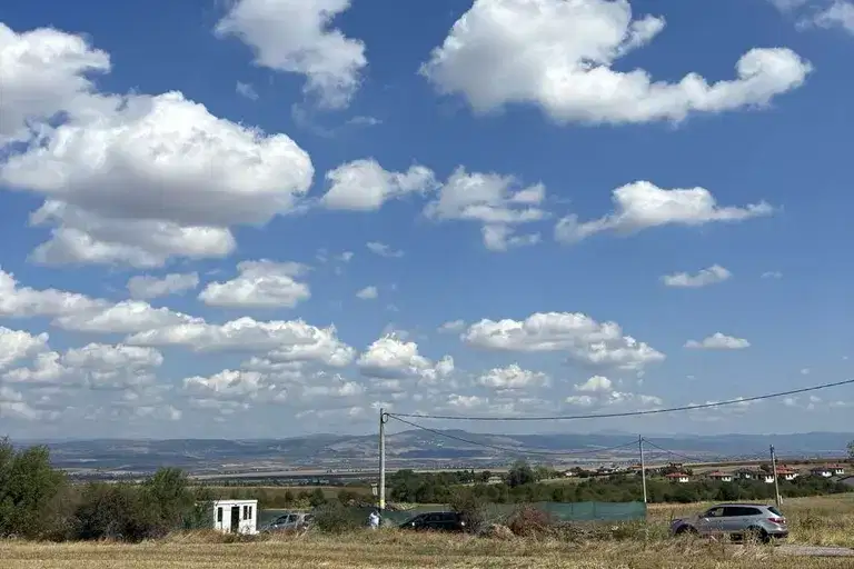 Plot in област София, Herakovo
