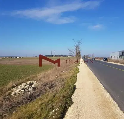Снимка 3 — Парцел във Варна, с. Кичево