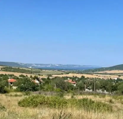 Снимка 2 — Парцел във Варна, с. Осеново