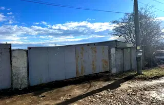 Промишлена сграда в м-т Водни ини