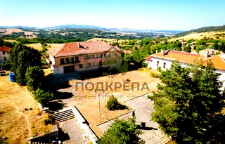 Промишлена сграда в Кърджали, с. Пчеларово