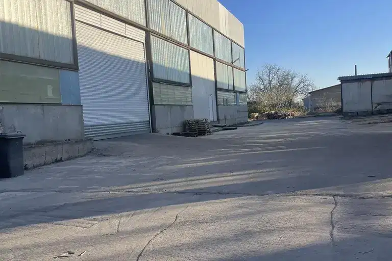 Промишлена сграда в Пловдив, Раковски