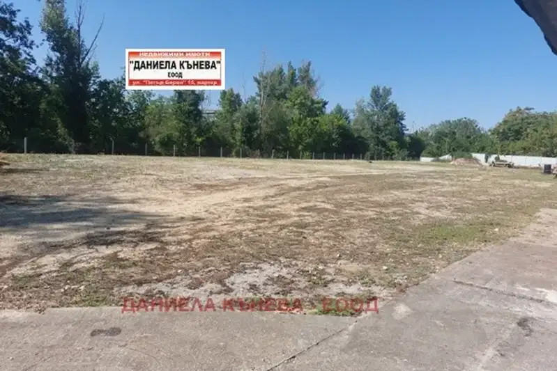 Склад в Русе, Промишлена зона - Запад