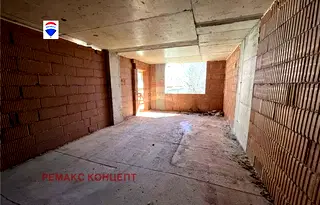 Тристаен апартамент в Шумен, Добруджански