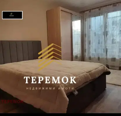 Снимка 3 — Тристаен апартамент в Шумен, Херсон