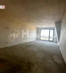 Тристаен апартамент във Варна, Погреби