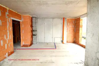 Тристаен апартамент в Пловдив, Тракия