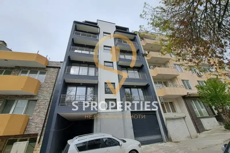3-bedroom apartment in Varna, Troshevo