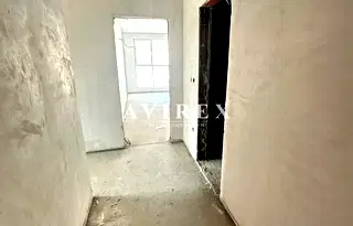 Тристаен апартамент с две тераси в Южен, Пловдив