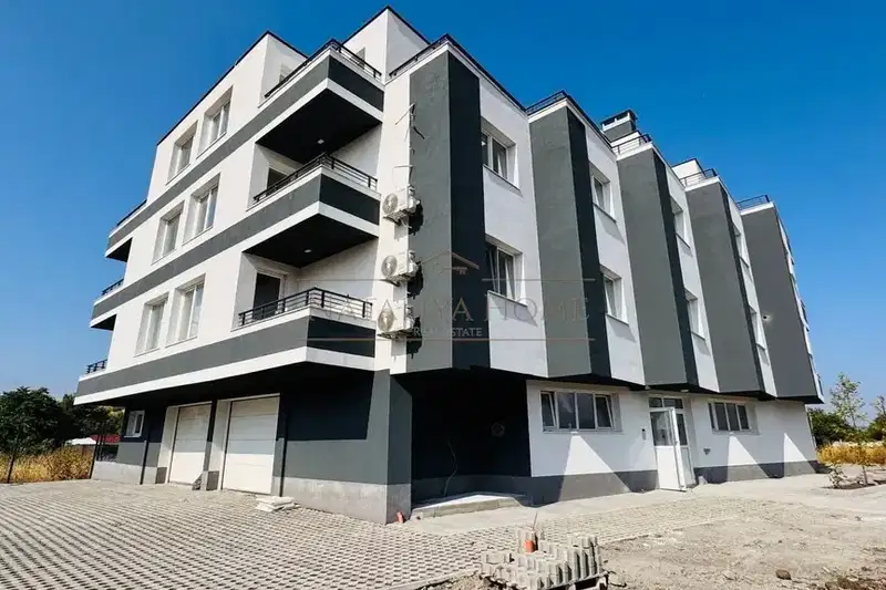Тристаен апартамент в Бургас, Созопол