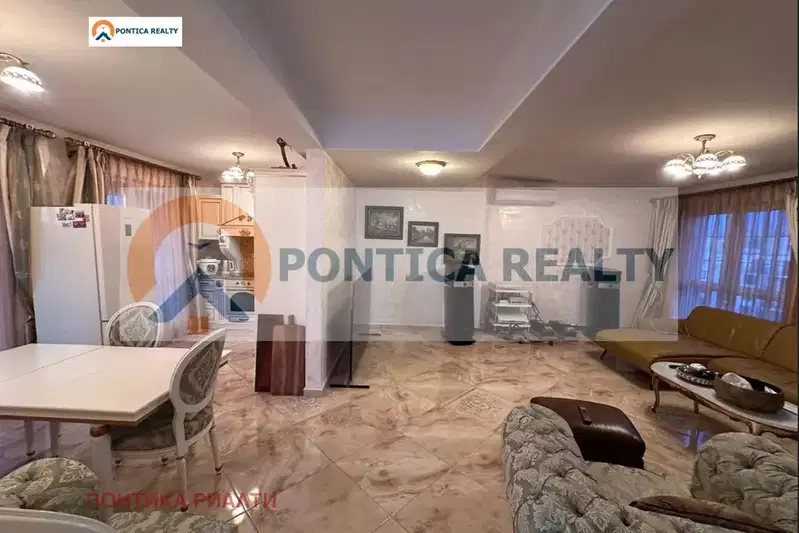 3-bedroom apartment in Oblast Burgas, Slynchev Bryag