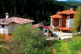 Тристаен апартамент в Смолян, с. Стойките