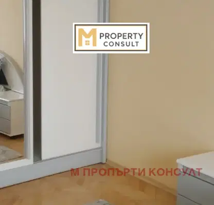 Снимка 5 — Многостаен апартамент в Плевен, Широк център