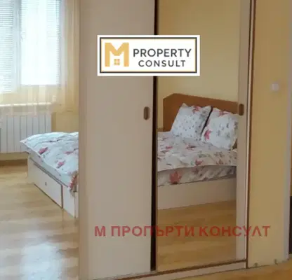 Снимка 5 — Просторен 4-стаен апартамент в Широк център, Плевен с две тераси