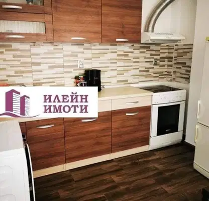 Снимка 2 — Двустаен апартамент в Русе, Център