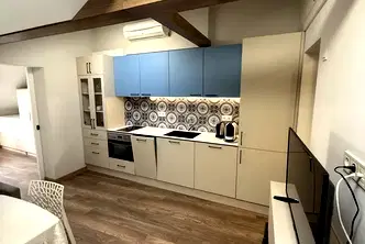 Двустаен апартамент във Варна, Гръцка махала