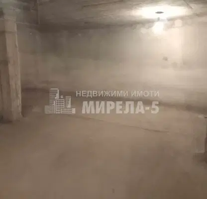 Снимка 3 — Гараж/Паркомясто в Русе, Централен кооп. пазар
