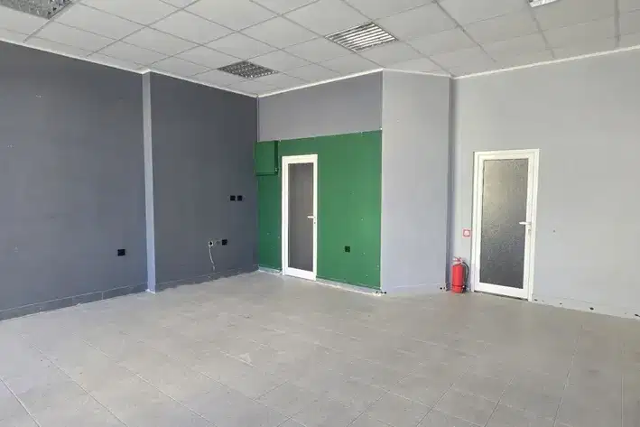 Магазин в Шумен, Център