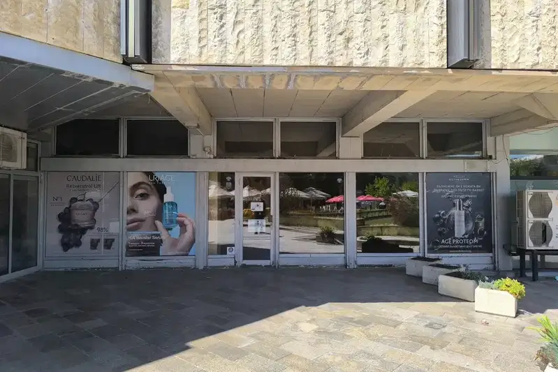 Office in Dobrich, Centyr
