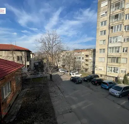 Снимка 3 — Офис в Габрово, Център