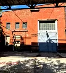 Промишлена сграда в Перник, Изток