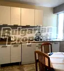 Тристаен апартамент във Варна, Център