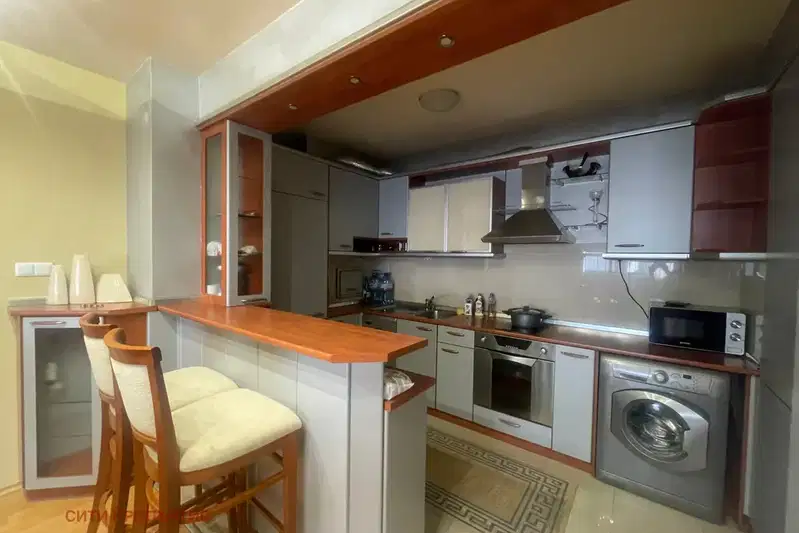 3-bedroom apartment in Благоев, Идеален център