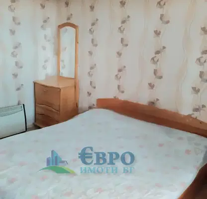 Снимка 4 — Тристаен апартамент в Стара Загора, Самара 3