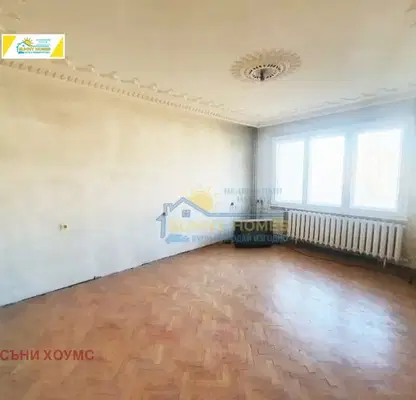 Снимка 2 — Многостаен апартамент във Велико Търново, Бузлуджа