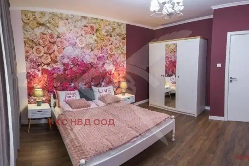 4-bedroom apartment in Plovdiv, Centyr