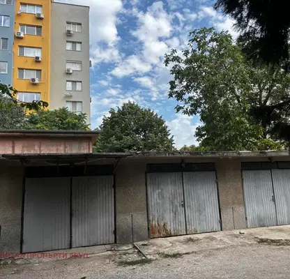 Снимка 3 — Многостаен апартамент в Стара Загора, Център