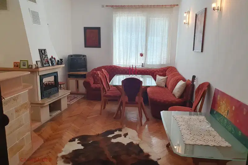 Многостаен апартамент в Габрово, Център