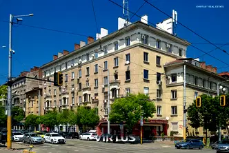 Многостаен апартамент в София, Център