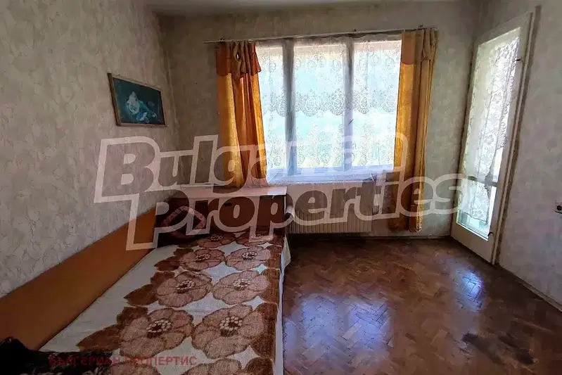 4-bedroom apartment in Shumen, Kurshun Cheshma
