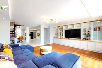 Многостаен апартамент в София, Лозенец