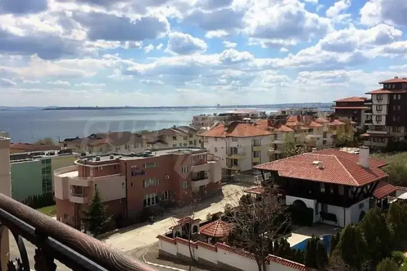 Многостаен апартамент в Бургас, Свети Влас