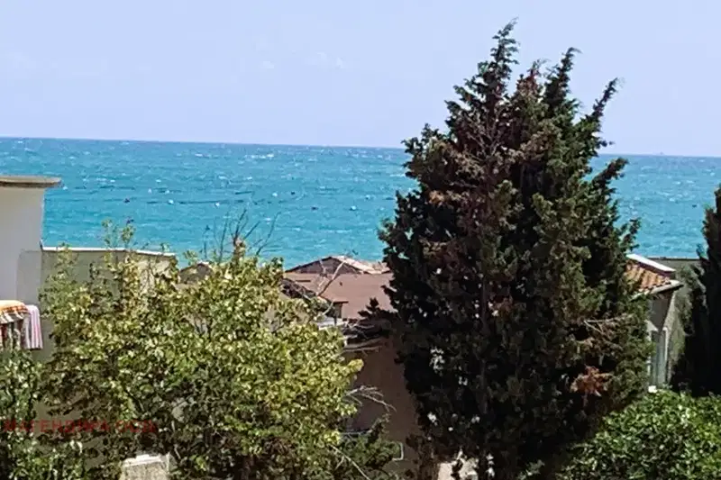 Многостаен апартамент в Бургас, с. Равда