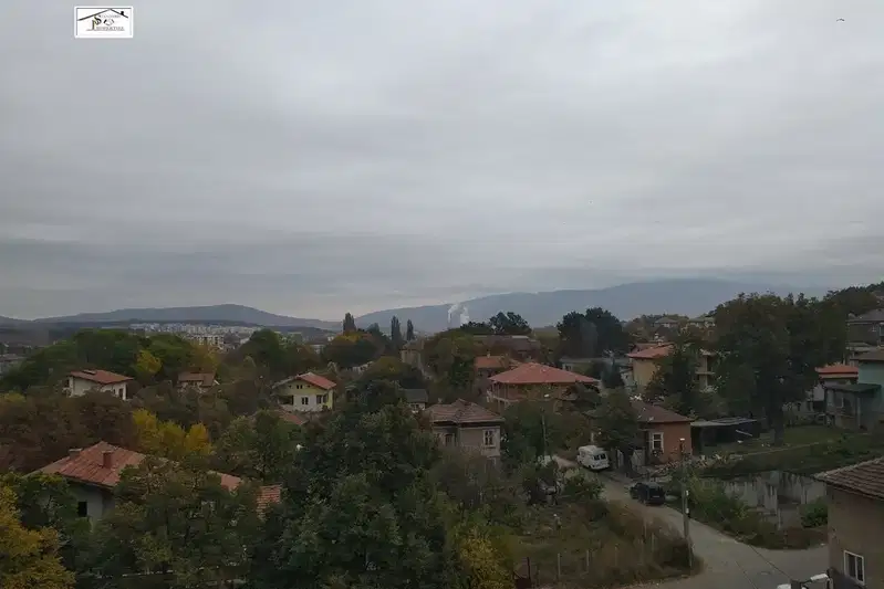 2-bedroom apartment in Pernik, Centyr